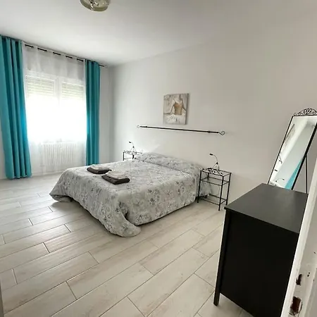 Yaya's House - Venice *
