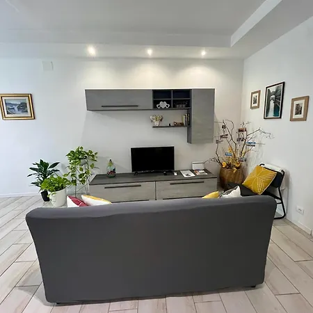 Yaya's House - Venice Apartment *